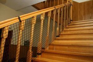 Siatka luzem – zabezpieczająca schody